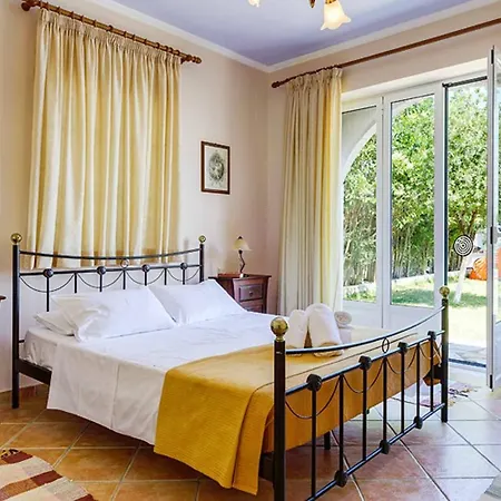 Villa Petra *