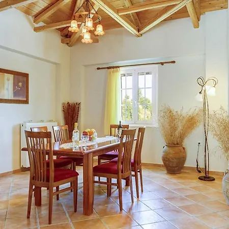 Villa Petra Katouna